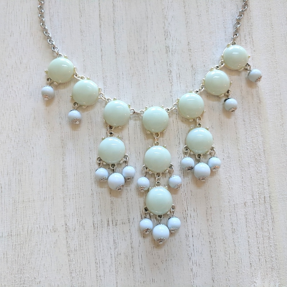 Mint and Silver Costume Necklace